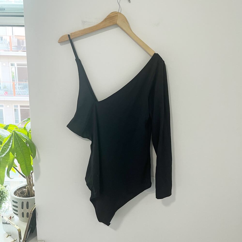 Abercrombie & Fitch Soft A&F Black Asymmetrical One Sleeve Bodysuit Size XL